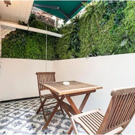 4-br Historical With 5 Ba, Great Location *